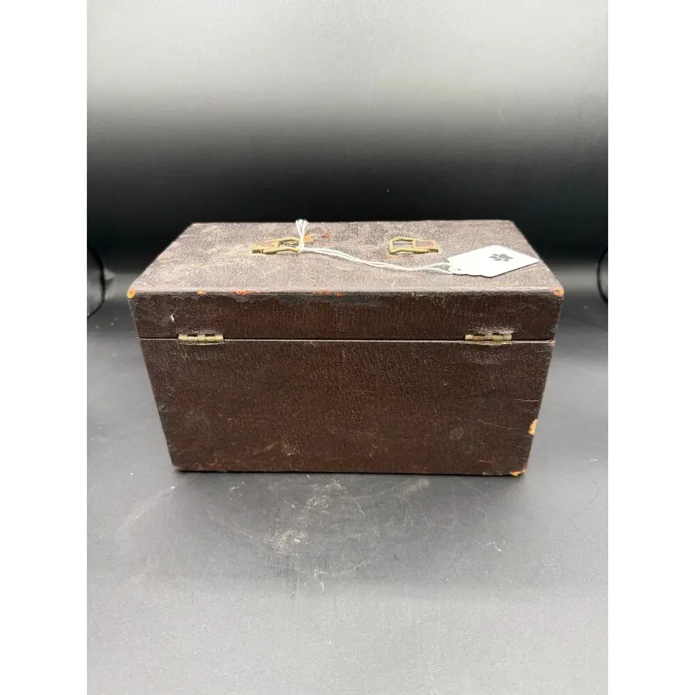 Antique 1929 Cine-Kodak Model B-B 16mm Movie Camera Red Brown in Case